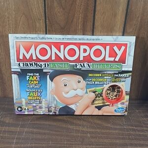 Hasbro Monopoly Crooked Cash Game with Red and Green Accents